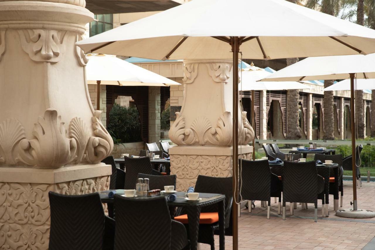 Jumeirah Messilah Beach Kuwait 쿠웨이트 외부 사진 The Terrace